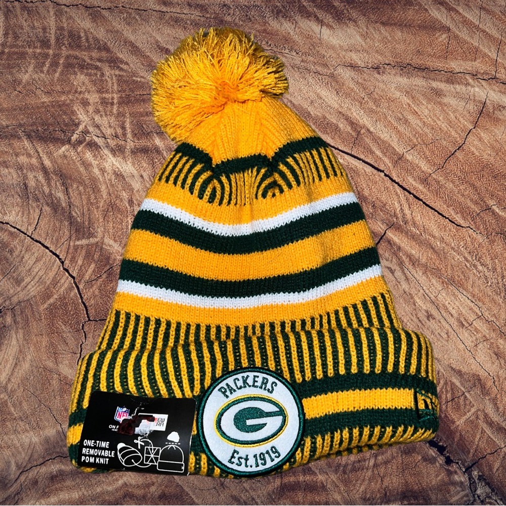 🛍️ 2 for $35🛍️ NWT! Packers Yellow Fleece Lined Beanie 💯 Year Patch